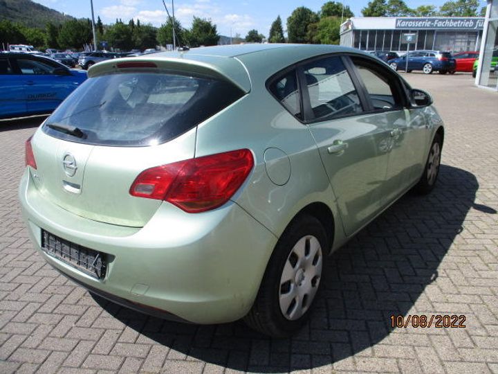 Photo 3 VIN: W0LPD6ED2BG044267 - OPEL ASTRA HATCHBACK 