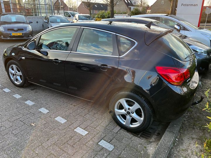 Photo 2 VIN: W0LPD6ED3AG087899 - OPEL ASTRA 