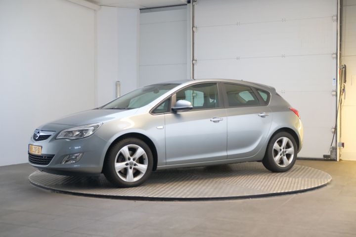 Photo 1 VIN: W0LPD6EG4AG111797 - OPEL ASTRA 