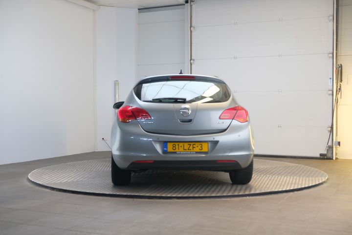 Photo 4 VIN: W0LPD6EG4AG111797 - OPEL ASTRA 