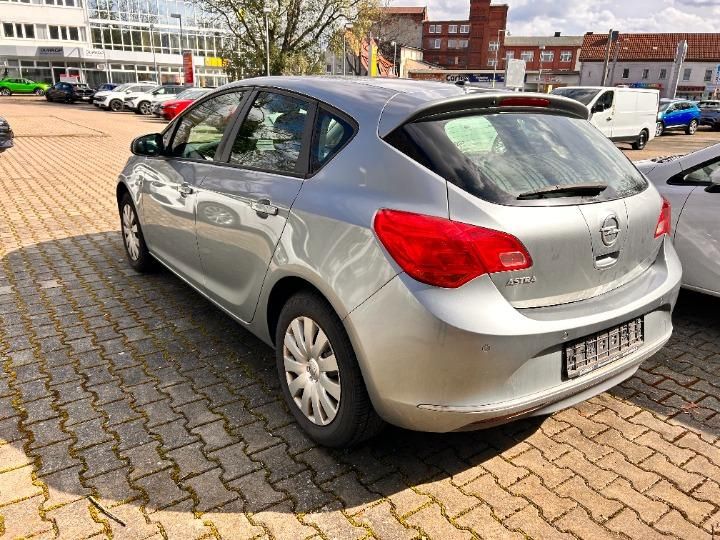 Photo 2 VIN: W0LPD6EU0D1063907 - OPEL ASTRA SALOON 