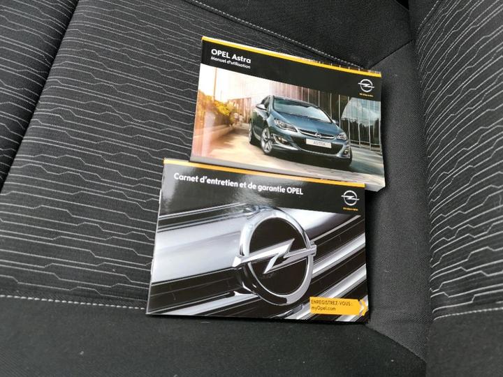 Photo 23 VIN: W0LPD8E60F8035967 - OPEL ASTRA SPORTS TO 