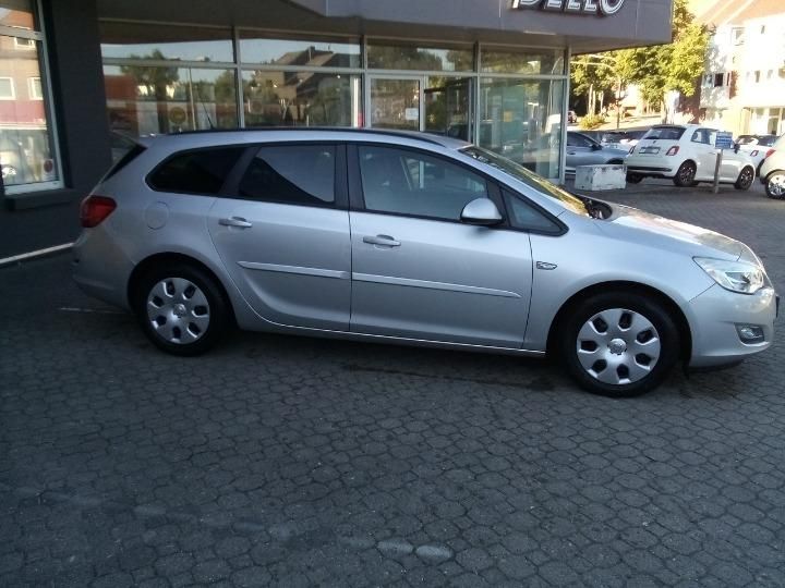 Photo 23 VIN: W0LPD8EA1C8017591 - OPEL ASTRA ESTATE 