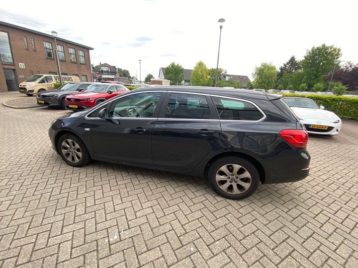 Photo 10 VIN: W0LPD8EC6E8000807 - OPEL ASTRA SPORTS TOURER 