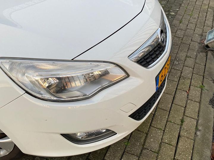 Photo 12 VIN: W0LPD8EU6C8001526 - OPEL ASTRA SPORTS TOURER 