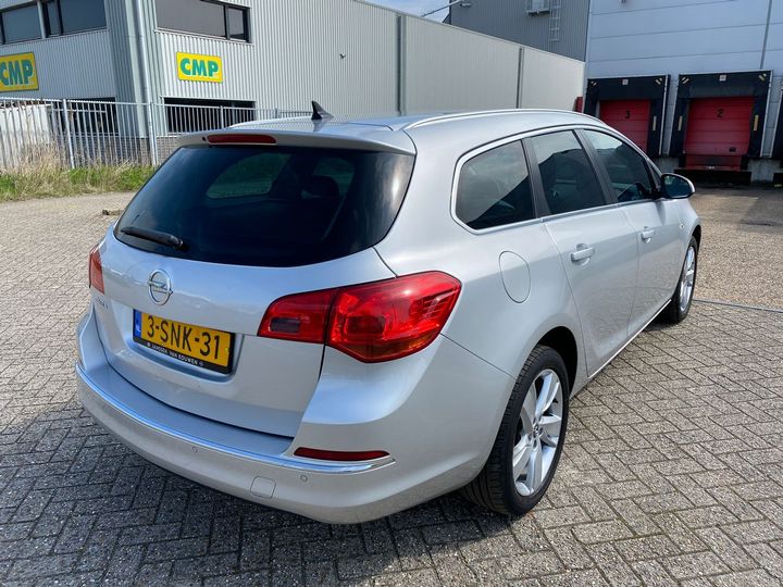 Photo 3 VIN: W0LPD8EU6E8016126 - OPEL ASTRA SPORTS TOURER 