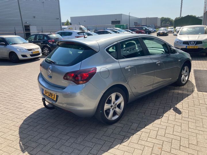 Photo 3 VIN: W0LPE6EC8AG087658 - OPEL ASTRA 