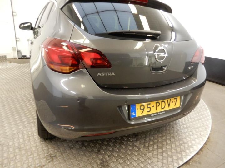 Photo 35 VIN: W0LPE6EF9BG062294 - OPEL ASTRA 