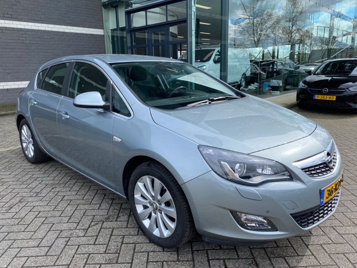 Photo 3 VIN: W0LPE6EJ4A8047196 - OPEL ASTRA 