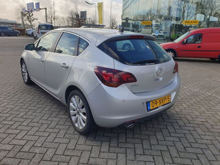 Photo 2 VIN: W0LPE6EU9C1113702 - OPEL ASTRA 