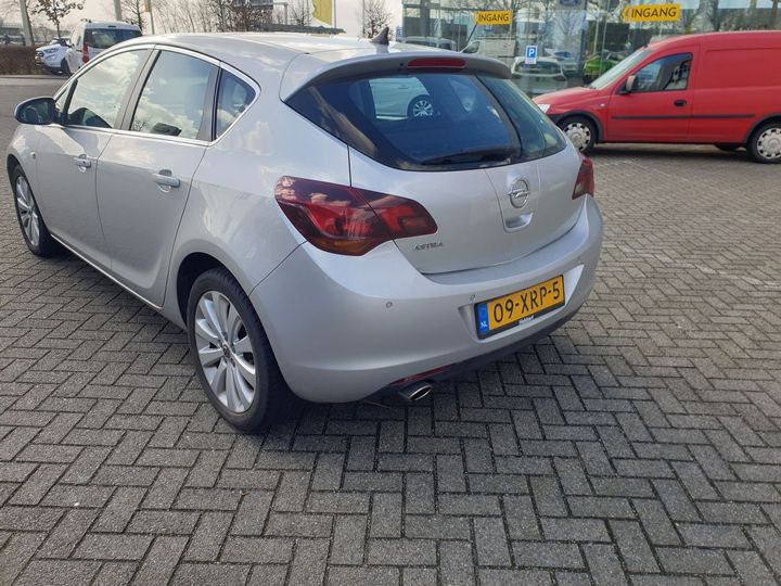 Photo 9 VIN: W0LPE6EU9C1113702 - OPEL ASTRA 