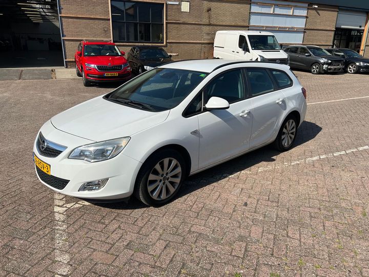 Photo 1 VIN: W0LPE8EU9B8115841 - OPEL ASTRA SPORTS TOURER 