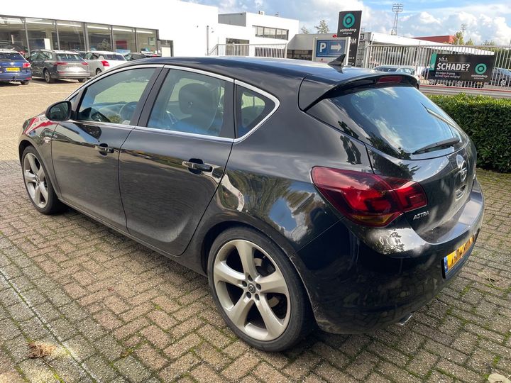 Photo 2 VIN: W0LPF6EC1AG110310 - OPEL ASTRA 