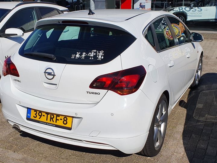 Photo 3 VIN: W0LPF6EC8CG012054 - OPEL ASTRA 