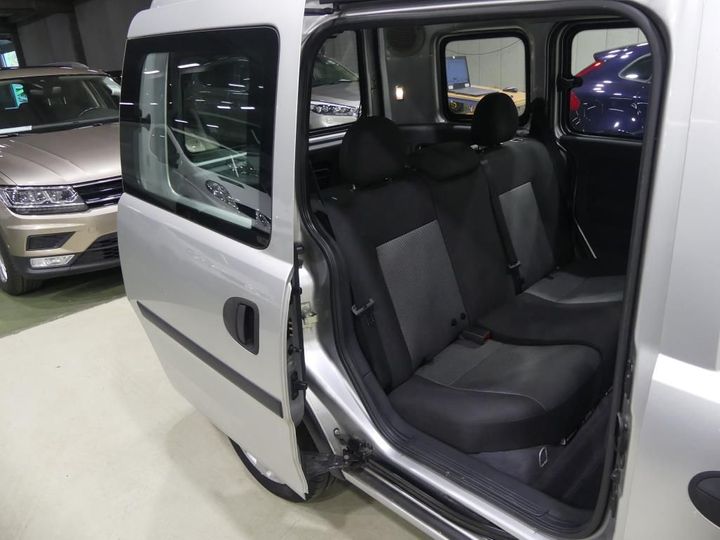 Photo 16 VIN: W0LVXCF06B4275987 - OPEL COMBO TOUR 