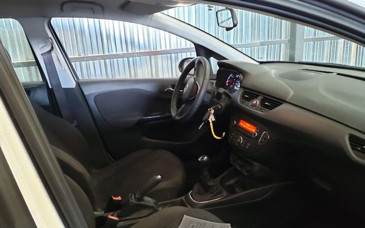 Photo 16 VIN: W0V0XEP68K4228247 - OPEL CORSA 