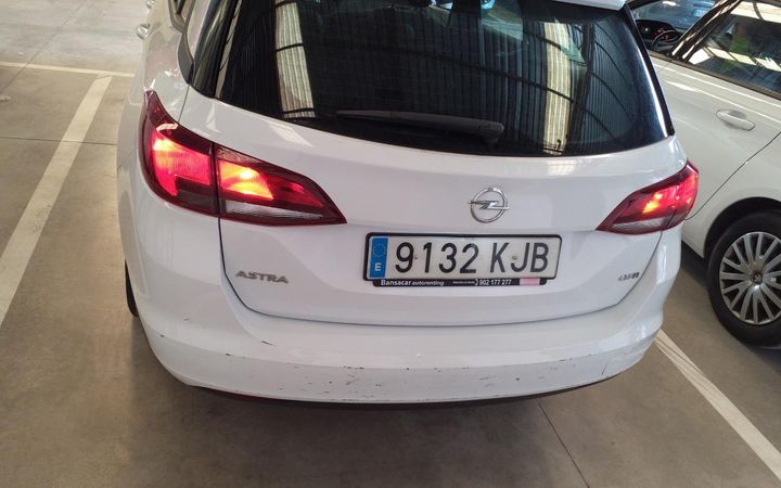 Photo 28 VIN: W0VBC8EK2J8037391 - OPEL ASTRA 