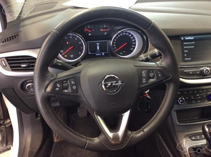 Photo 4 VIN: W0VBD6EA3KG372112 - OPEL ASTRA HATCHBACK 