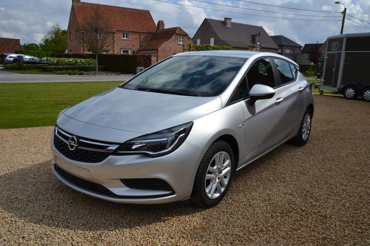 Photo 1 VIN: W0VBD6EA8KG339333 - OPEL ASTRA K HATCHBACK 