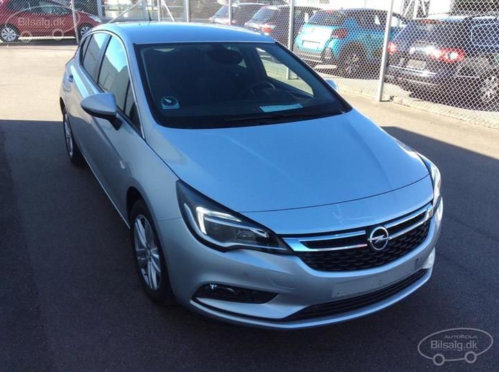 Photo 2 VIN: W0VBD6ECXKG355597 - OPEL ASTRA HATCHBACK 