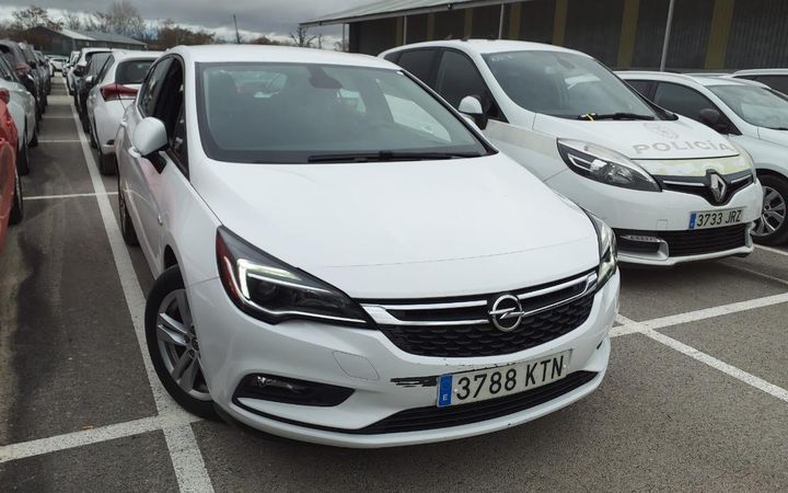 Photo 15 VIN: W0VBD6EK3JG124983 - OPEL ASTRA 