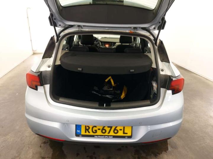 Photo 24 VIN: W0VBD6EL2JG027668 - OPEL ASTRA 