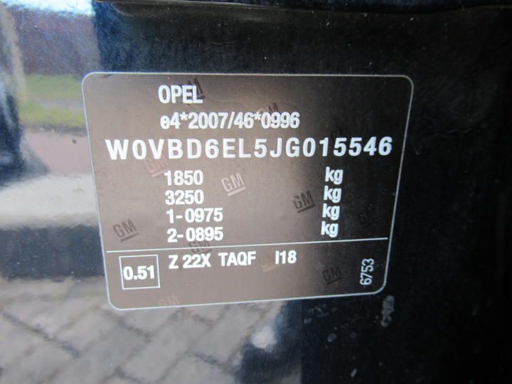 Photo 18 VIN: W0VBD6EL5JG015546 - OPEL ASTRA HATCHBACK 