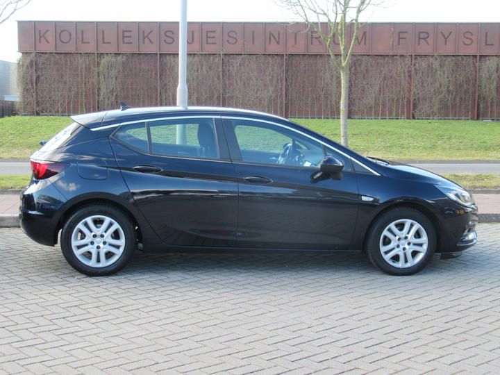 Photo 3 VIN: W0VBD6EL5JG015546 - OPEL ASTRA HATCHBACK 