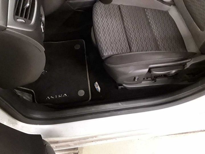 Photo 24 VIN: W0VBD6EU7LG056174 - OPEL ASTRA 1-5 D 