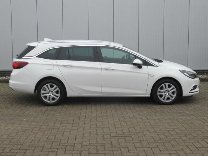 Photo 3 VIN: W0VBD8EA1J8062822 - OPEL ASTRA SPORTS TOURER ESTATE 