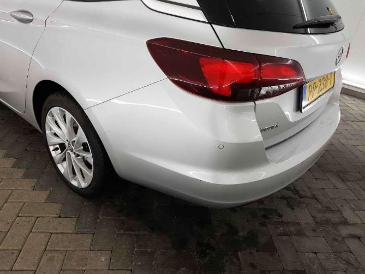 Photo 22 VIN: W0VBD8EA2H8105042 - OPEL ASTRA SPORTS TOURER 