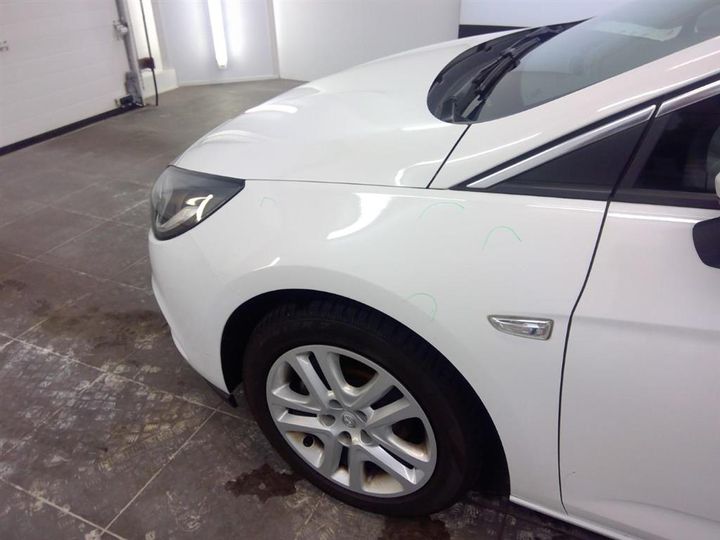 Photo 13 VIN: W0VBD8EA2K8031273 - OPEL ASTRA SPORTS TOURER 