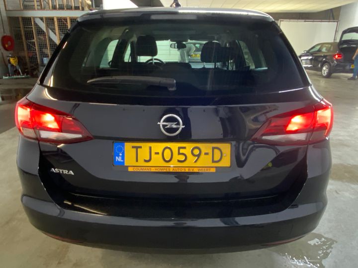 Photo 8 VIN: W0VBD8EA4J8069456 - OPEL ASTRA 