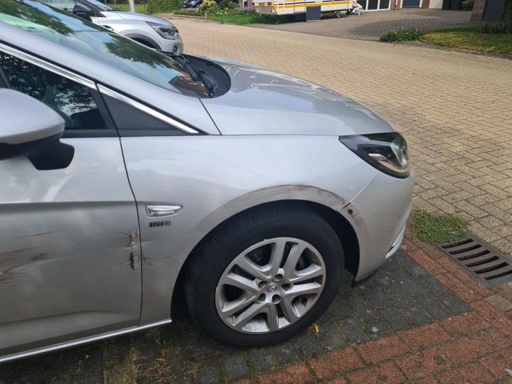 Photo 27 VIN: W0VBD8EA5K8063411 - OPEL ASTRA SPORTS TOURER 