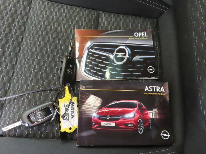 Photo 9 VIN: W0VBD8EAXJ8023887 - OPEL ASTRA SPORTS TOURER 