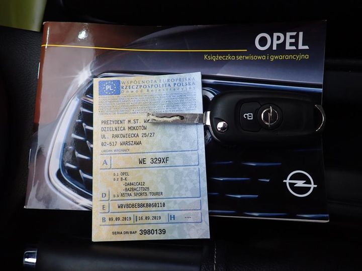 Photo 17 VIN: W0VBD8EB8K8060110 - OPEL ASTRA SPORTS TO 