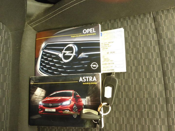 Photo 17 VIN: W0VBD8EC1K8073788 - OPEL ASTRA SPORTS TO 