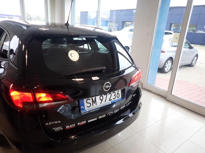 Photo 28 VIN: W0VBD8EF7K8000838 - OPEL ASTRA SPORTS TO 