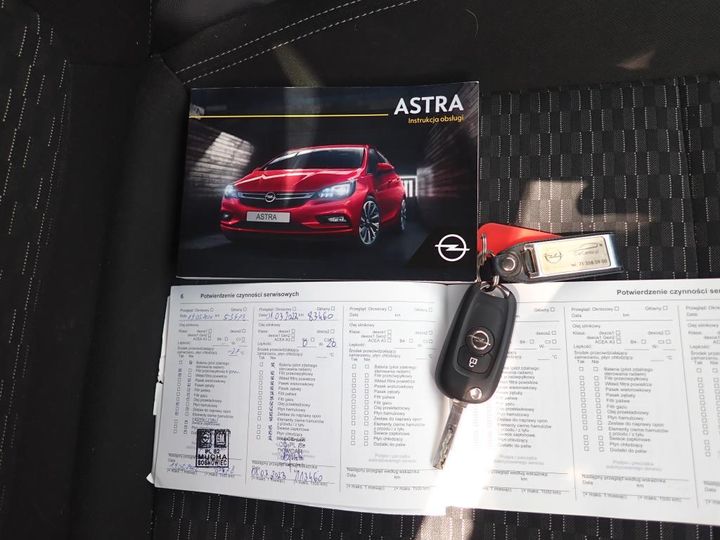 Photo 21 VIN: W0VBD8EF9K8035011 - OPEL ASTRA SPORTS TO 