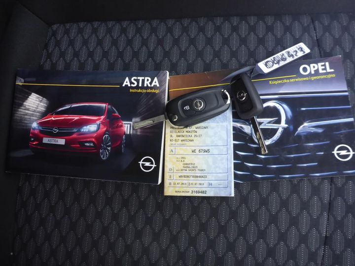 Photo 20 VIN: W0VBD8EFXK8046423 - OPEL ASTRA SPORTS TO 