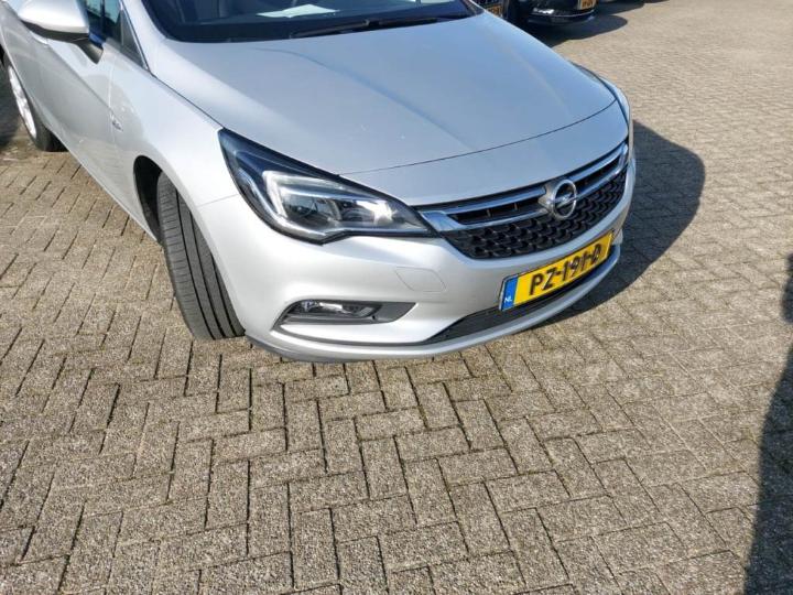 Photo 4 VIN: W0VBD8EG7J8000233 - OPEL ASTRA 