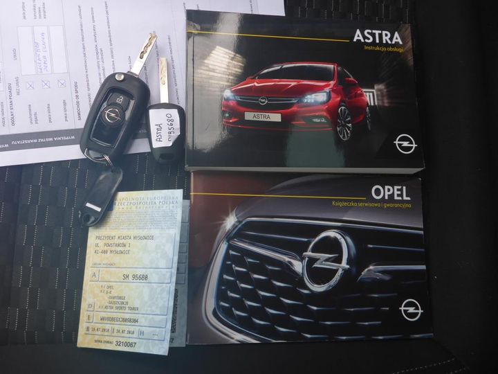 Photo 25 VIN: W0VBD8EGXJ8058384 - OPEL ASTRA SPORTS TO 