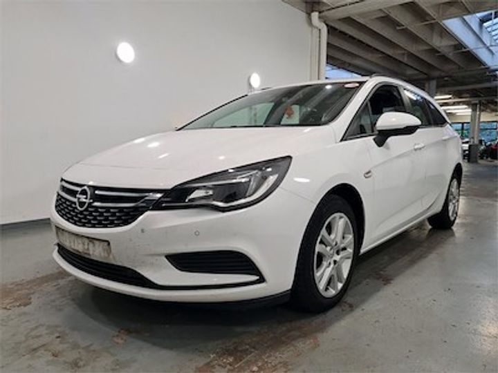 Photo 1 VIN: W0VBD8EJ8J8056421 - OPEL ASTRA SPORTS TOURER DIESEL - 2 