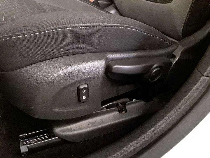 Photo 13 VIN: W0VBD8EU0L8011101 - OPEL ASTRA 1-5 D 
