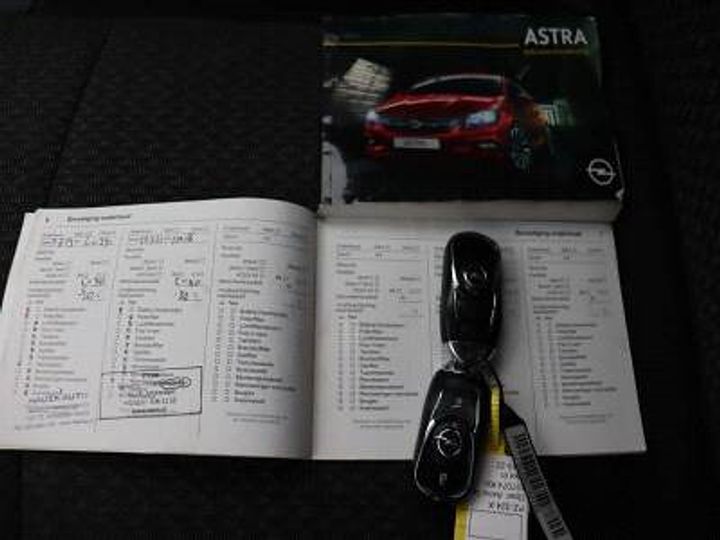 Photo 13 VIN: W0VBE8EA2J8010077 - OPEL ASTRA SPORTS TOURER 