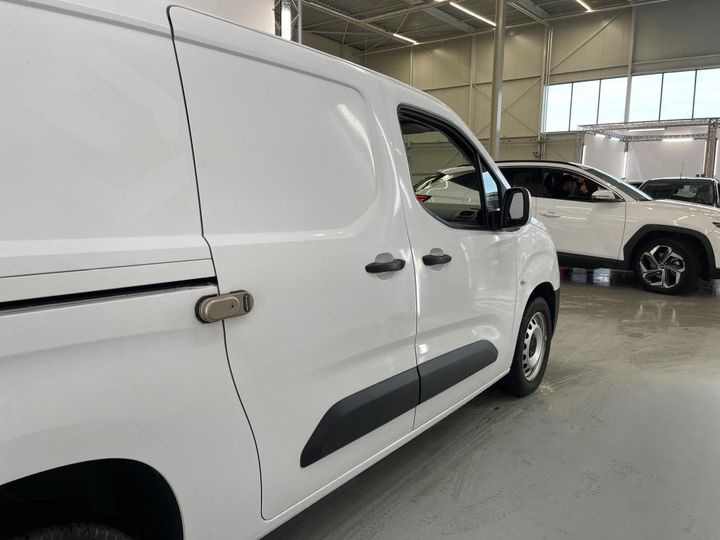 Photo 14 VIN: W0VEFBHYBKJ584657 - OPEL COMBO 