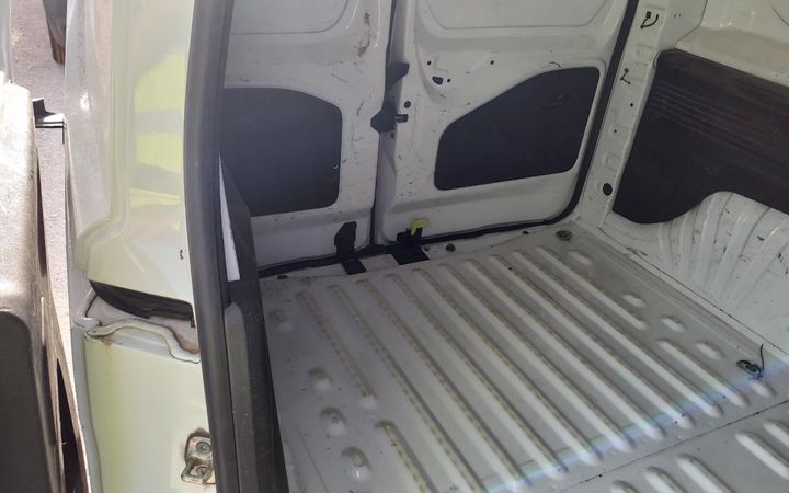 Photo 33 VIN: W0VEFYHYCMJ730689 - OPEL COMBO 