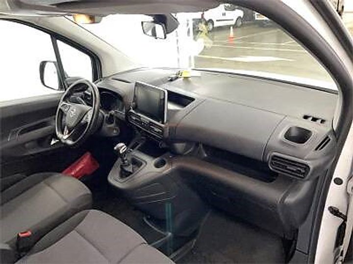 Photo 8 VIN: W0VEFYHZJKJ741536 - OPEL COMBO 