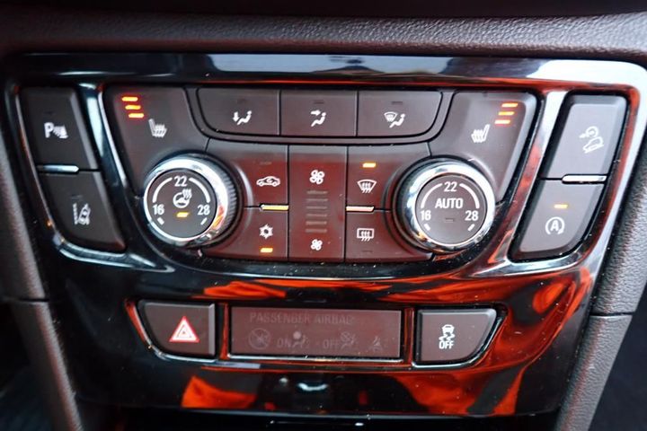 Photo 3 VIN: W0VJD7EC7JB709668 - OPEL MOKKA X 