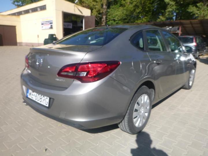 Photo 4 VIN: W0VPD5E47HG183790 - OPEL ASTRA 